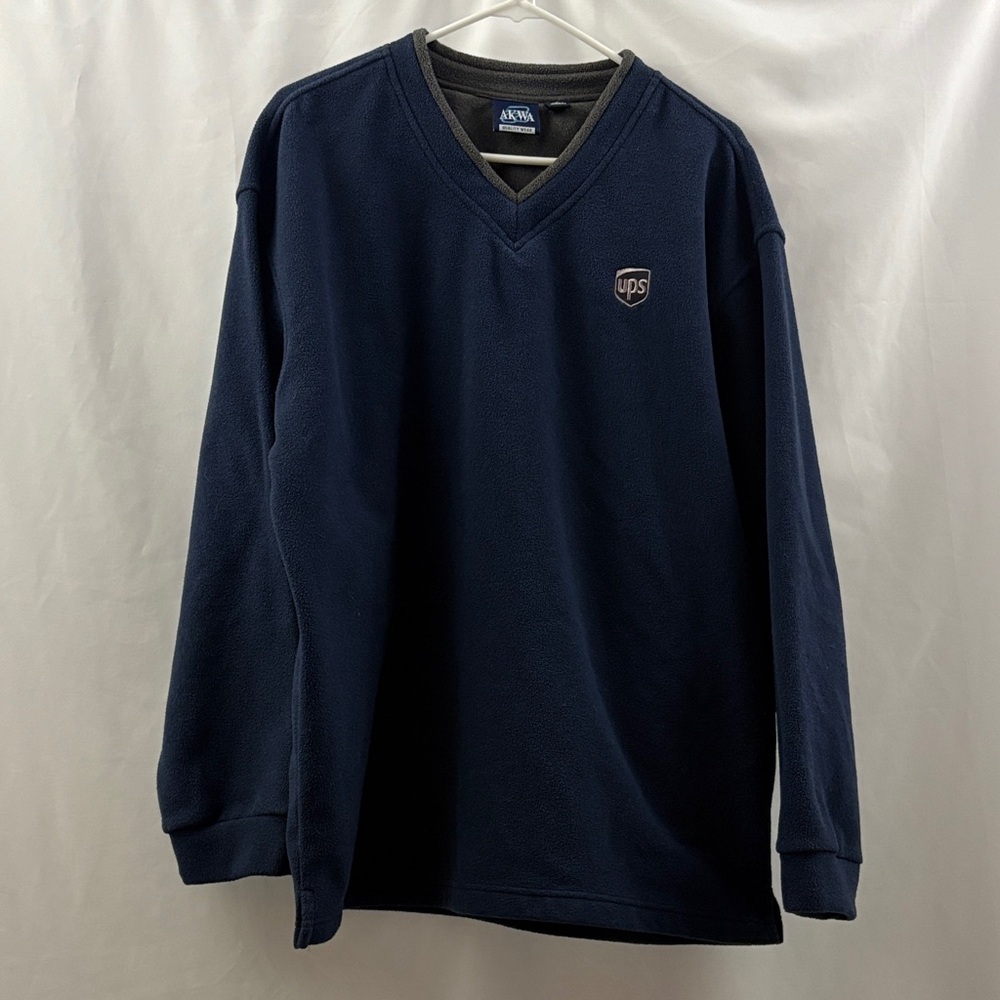 United Parcel Service UPS Sweatshirt Vneck Men’s Size Large Fleece Employee Blue